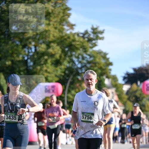 07.09.2025 - BARMER Alsterlauf Dr. Thomas Lammeyer http://msf.ph/oto/8714965 07.09.2025 09:49:22 Laufen 36, 3435, 5756, 14477 meine-sportfotos.de