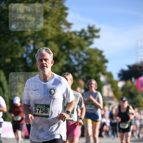 07.09.2025 - BARMER Alsterlauf Dr. Thomas Lammeyer http://msf.ph/oto/8714973 07.09.2025 09:49:23 Laufen 36, 5756, 6 meine-sportfotos.de