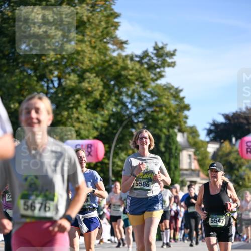 07.09.2025 - BARMER Alsterlauf Dr. Thomas Lammeyer http://msf.ph/oto/8714981 07.09.2025 09:49:24 Laufen 5676, 5586, 10, 5547, 54 meine-sportfotos.de