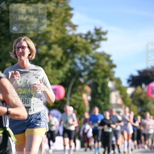 07.09.2025 - BARMER Alsterlauf Dr. Thomas Lammeyer http://msf.ph/oto/8715000 07.09.2025 09:49:27 Laufen 36, 86 meine-sportfotos.de