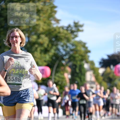 07.09.2025 - BARMER Alsterlauf Dr. Thomas Lammeyer http://msf.ph/oto/8715001 07.09.2025 09:49:27 Laufen 10, 36, 5586 meine-sportfotos.de
