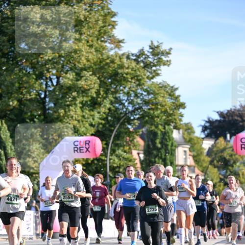 07.09.2025 - BARMER Alsterlauf Dr. Thomas Lammeyer http://msf.ph/oto/8715006 07.09.2025 09:49:29 Laufen 4021, 4024, 2554, 2119, 214, 2725, 408, 130, 54, 4148 meine-sportfotos.de