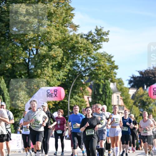 07.09.2025 - BARMER Alsterlauf Dr. Thomas Lammeyer http://msf.ph/oto/8715009 07.09.2025 09:49:29 Laufen 402, 2554, 2119, 82, 2725, 981, 4130, 4148, 54 meine-sportfotos.de