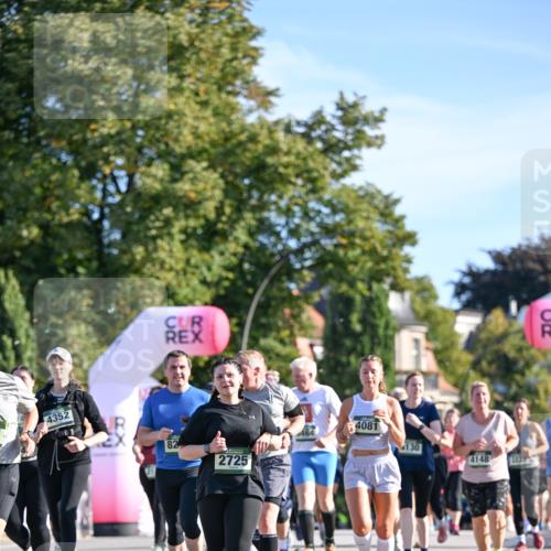 07.09.2025 - BARMER Alsterlauf Dr. Thomas Lammeyer http://msf.ph/oto/8715014 07.09.2025 09:49:31 Laufen 4352, 82, 2725, 4081, 4130, 4148, 54 meine-sportfotos.de