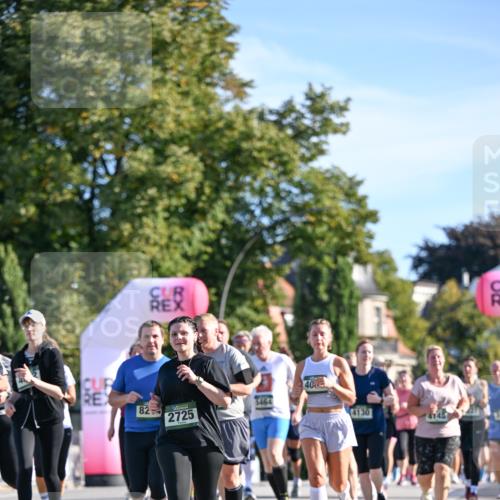 07.09.2025 - BARMER Alsterlauf Dr. Thomas Lammeyer http://msf.ph/oto/8715016 07.09.2025 09:49:31 Laufen 82, 2725, 3464, 40, 4130, 4145, 54 meine-sportfotos.de