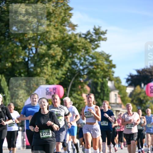 07.09.2025 - BARMER Alsterlauf Dr. Thomas Lammeyer http://msf.ph/oto/8715020 07.09.2025 09:49:32 Laufen 2725, 4081, 4130, 200 meine-sportfotos.de