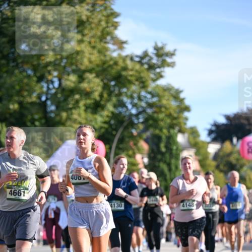 07.09.2025 - BARMER Alsterlauf Dr. Thomas Lammeyer http://msf.ph/oto/8715034 07.09.2025 09:49:34 Laufen 4661, 400, 4130, 4148 meine-sportfotos.de
