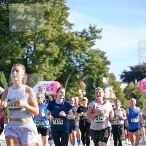 07.09.2025 - BARMER Alsterlauf Dr. Thomas Lammeyer http://msf.ph/oto/8715039 07.09.2025 09:49:35 Laufen 409, 4148, 4869, 4130, 8119, 3227, 5 meine-sportfotos.de