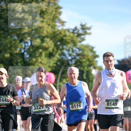 07.09.2025 - BARMER Alsterlauf Dr. Thomas Lammeyer http://msf.ph/oto/8715064 07.09.2025 09:49:39 Laufen 2448, 322, 8119, 36, 8149 meine-sportfotos.de