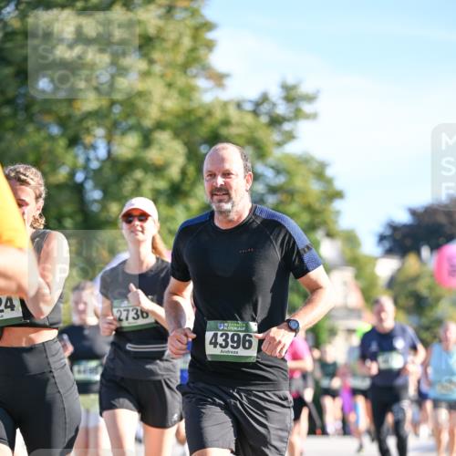 07.09.2025 - BARMER Alsterlauf Dr. Thomas Lammeyer http://msf.ph/oto/8715095 07.09.2025 09:49:47 Laufen 24, 2736, 36, 4396 meine-sportfotos.de
