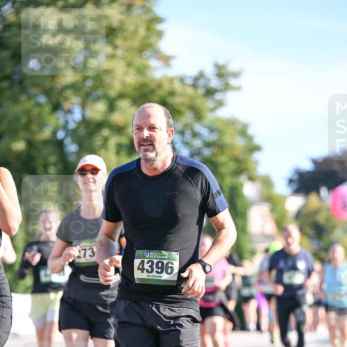 07.09.2025 - BARMER Alsterlauf Dr. Thomas Lammeyer http://msf.ph/oto/8715097 07.09.2025 09:49:47 Laufen 273, 136, 4396 meine-sportfotos.de