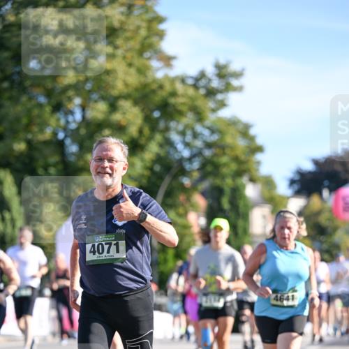 07.09.2025 - BARMER Alsterlauf Dr. Thomas Lammeyer http://msf.ph/oto/8715126 07.09.2025 09:49:52 Laufen 4071, 4641 meine-sportfotos.de