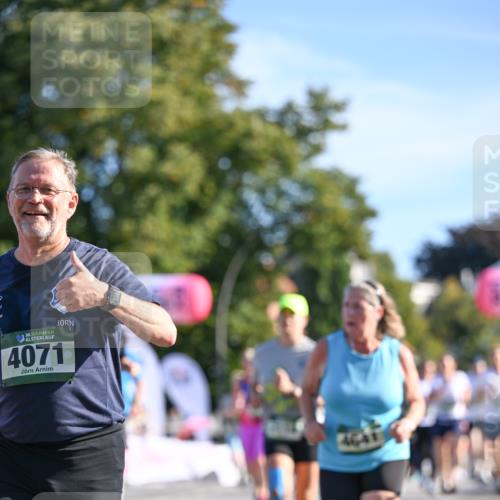 07.09.2025 - BARMER Alsterlauf Dr. Thomas Lammeyer http://msf.ph/oto/8715130 07.09.2025 09:49:53 Laufen 36, 10, 4071, 56 meine-sportfotos.de