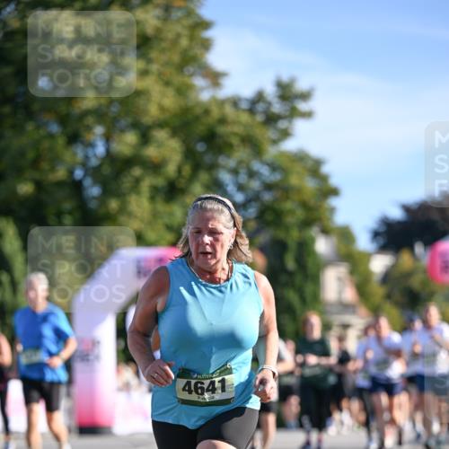 07.09.2025 - BARMER Alsterlauf Dr. Thomas Lammeyer http://msf.ph/oto/8715137 07.09.2025 09:49:54 Laufen 4641 meine-sportfotos.de
