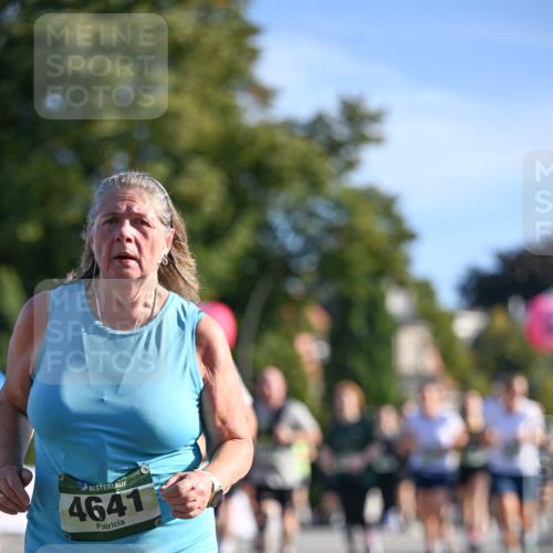 07.09.2025 - BARMER Alsterlauf Dr. Thomas Lammeyer http://msf.ph/oto/8715142 07.09.2025 09:49:55 Laufen 4641 meine-sportfotos.de
