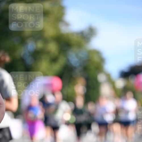 07.09.2025 - BARMER Alsterlauf Dr. Thomas Lammeyer http://msf.ph/oto/8715150 07.09.2025 09:49:56 Laufen  meine-sportfotos.de