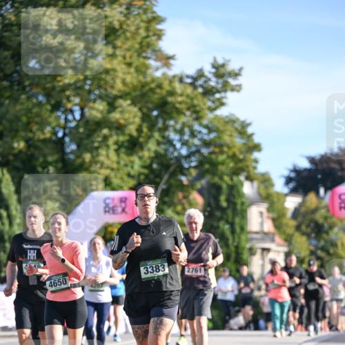 07.09.2025 - BARMER Alsterlauf Dr. Thomas Lammeyer http://msf.ph/oto/8715209 07.09.2025 09:50:05 Laufen 4650, 3383, 2761 meine-sportfotos.de