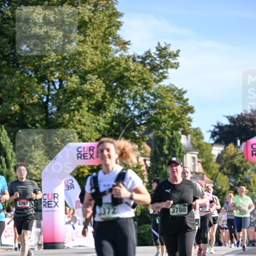 07.09.2025 - BARMER Alsterlauf Dr. Thomas Lammeyer http://msf.ph/oto/8715265 07.09.2025 09:50:15 Laufen 4761, 3372, 3780, 3070, 426, 54, 4404 meine-sportfotos.de