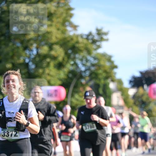 07.09.2025 - BARMER Alsterlauf Dr. Thomas Lammeyer http://msf.ph/oto/8715271 07.09.2025 09:50:16 Laufen 35, 3372, 3780 meine-sportfotos.de