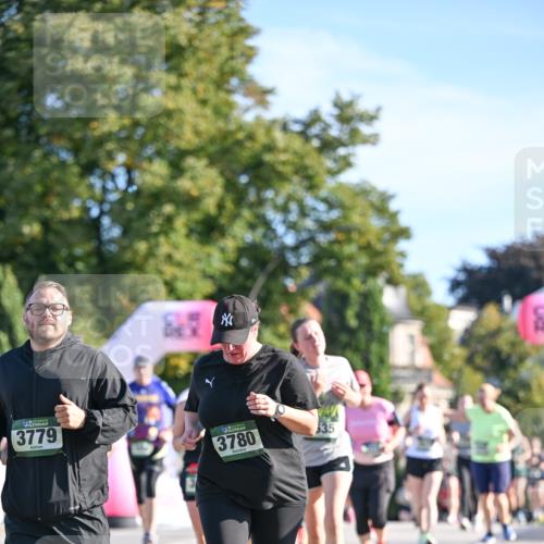 07.09.2025 - BARMER Alsterlauf Dr. Thomas Lammeyer http://msf.ph/oto/8715272 07.09.2025 09:50:17 Laufen 3779, 3780, 535 meine-sportfotos.de