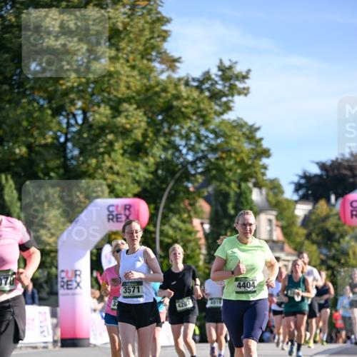07.09.2025 - BARMER Alsterlauf Dr. Thomas Lammeyer http://msf.ph/oto/8715303 07.09.2025 09:50:22 Laufen 370, 3571, 4287, 4919, 4404, 5 meine-sportfotos.de