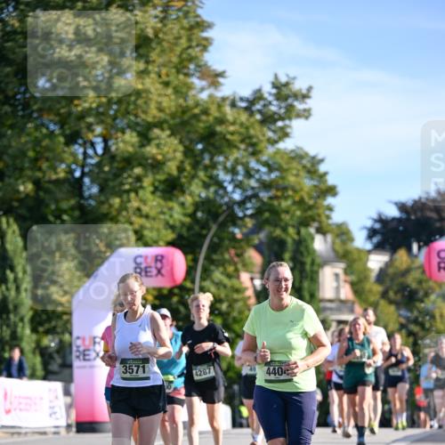 07.09.2025 - BARMER Alsterlauf Dr. Thomas Lammeyer http://msf.ph/oto/8715307 07.09.2025 09:50:23 Laufen 3571, 4287, 440, 5 meine-sportfotos.de