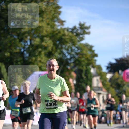 07.09.2025 - BARMER Alsterlauf Dr. Thomas Lammeyer http://msf.ph/oto/8715310 07.09.2025 09:50:25 Laufen 4404 meine-sportfotos.de