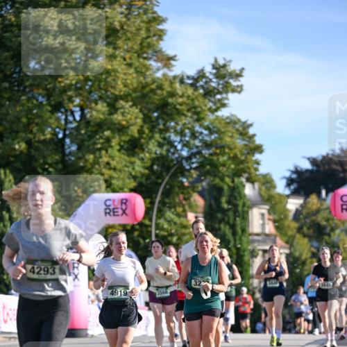 07.09.2025 - BARMER Alsterlauf Dr. Thomas Lammeyer http://msf.ph/oto/8715321 07.09.2025 09:50:26 Laufen 4293, 4919, 323, 3566, 3848, 54 meine-sportfotos.de