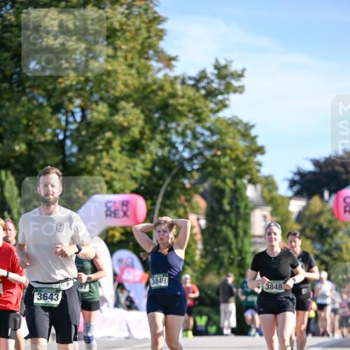 07.09.2025 - BARMER Alsterlauf Dr. Thomas Lammeyer http://msf.ph/oto/8715341 07.09.2025 09:50:31 Laufen 3643, 3849, 3848 meine-sportfotos.de