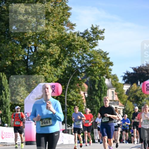 07.09.2025 - BARMER Alsterlauf Dr. Thomas Lammeyer http://msf.ph/oto/8715380 07.09.2025 09:50:39 Laufen 2661, 2222, 2817, 3619, 4410, 3216 meine-sportfotos.de