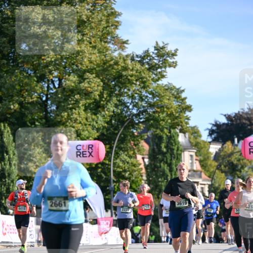 07.09.2025 - BARMER Alsterlauf Dr. Thomas Lammeyer http://msf.ph/oto/8715383 07.09.2025 09:50:39 Laufen 4410, 2661, 3619, 17, 2222, 50, 54, 216 meine-sportfotos.de
