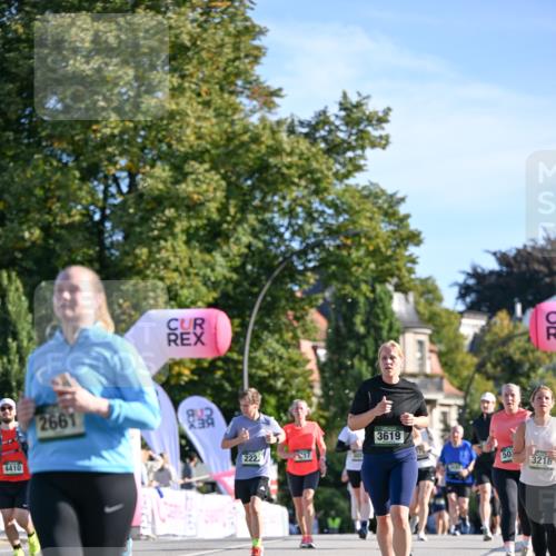 07.09.2025 - BARMER Alsterlauf Dr. Thomas Lammeyer http://msf.ph/oto/8715387 07.09.2025 09:50:40 Laufen 4410, 2661, 3, 2222, 17, 3619, 54, 50, 3216 meine-sportfotos.de