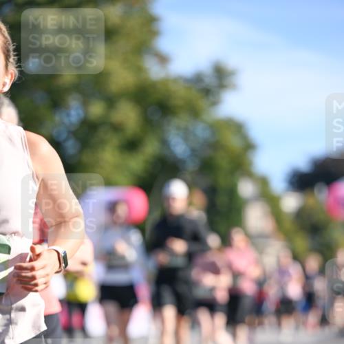 07.09.2025 - BARMER Alsterlauf Dr. Thomas Lammeyer http://msf.ph/oto/8715431 07.09.2025 09:50:48 Laufen  meine-sportfotos.de