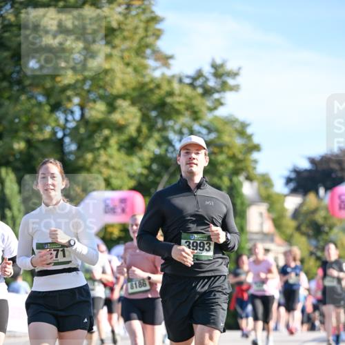 07.09.2025 - BARMER Alsterlauf Dr. Thomas Lammeyer http://msf.ph/oto/8715443 07.09.2025 09:50:50 Laufen 71, 8186, 3993 meine-sportfotos.de