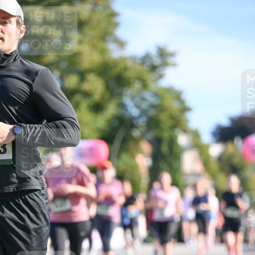 07.09.2025 - BARMER Alsterlauf Dr. Thomas Lammeyer http://msf.ph/oto/8715456 07.09.2025 09:50:52 Laufen 3 meine-sportfotos.de