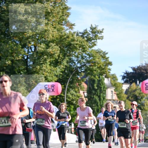 07.09.2025 - BARMER Alsterlauf Dr. Thomas Lammeyer http://msf.ph/oto/8715461 07.09.2025 09:50:53 Laufen 35477, 2090, 3887, 5503, 3866, 2099, 54 meine-sportfotos.de