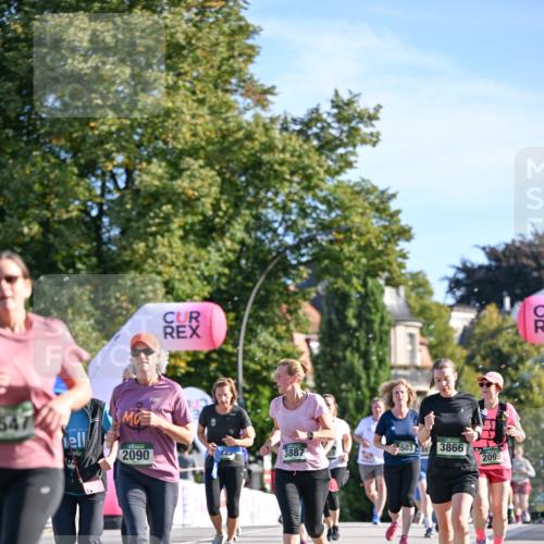 07.09.2025 - BARMER Alsterlauf Dr. Thomas Lammeyer http://msf.ph/oto/8715462 07.09.2025 09:50:53 Laufen 2090, 3887, 5033866, 2099, 54 meine-sportfotos.de
