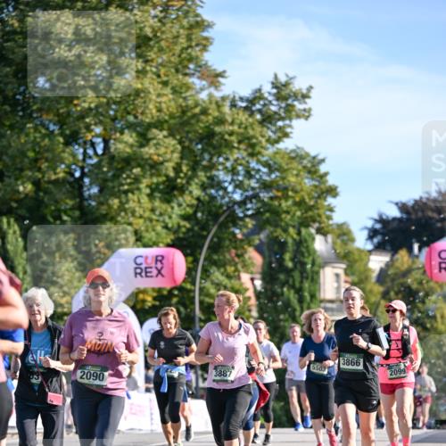 07.09.2025 - BARMER Alsterlauf Dr. Thomas Lammeyer http://msf.ph/oto/8715465 07.09.2025 09:50:54 Laufen 2090, 3887, 5503, 3866, 2099, 54 meine-sportfotos.de