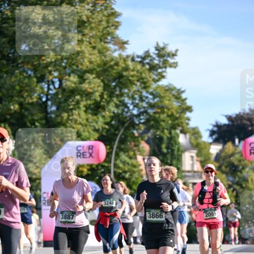 07.09.2025 - BARMER Alsterlauf Dr. Thomas Lammeyer http://msf.ph/oto/8715475 07.09.2025 09:50:55 Laufen 3887, 3248, 3866, 2099, 5 meine-sportfotos.de