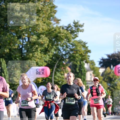 07.09.2025 - BARMER Alsterlauf Dr. Thomas Lammeyer http://msf.ph/oto/8715477 07.09.2025 09:50:56 Laufen 3887, 3248, 3866, 2099, 5 meine-sportfotos.de