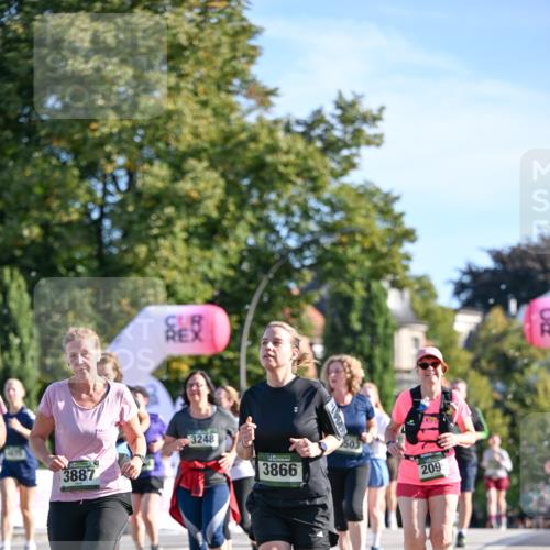 07.09.2025 - BARMER Alsterlauf Dr. Thomas Lammeyer http://msf.ph/oto/8715480 07.09.2025 09:50:56 Laufen 3887, 3248, 3866, 503, 209, 54 meine-sportfotos.de