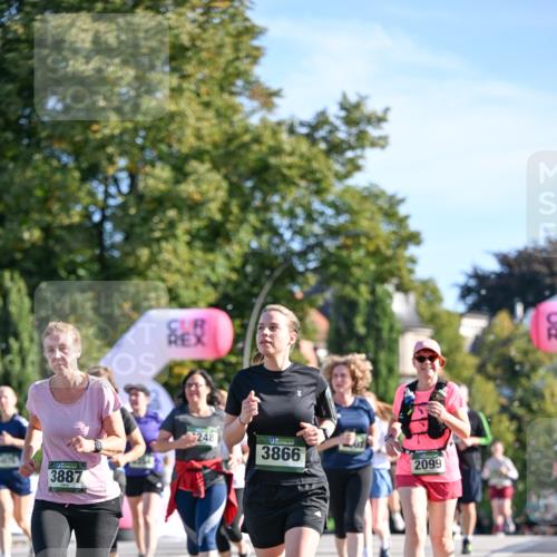 07.09.2025 - BARMER Alsterlauf Dr. Thomas Lammeyer http://msf.ph/oto/8715481 07.09.2025 09:50:56 Laufen 3887, 248, 3866, 2099 meine-sportfotos.de