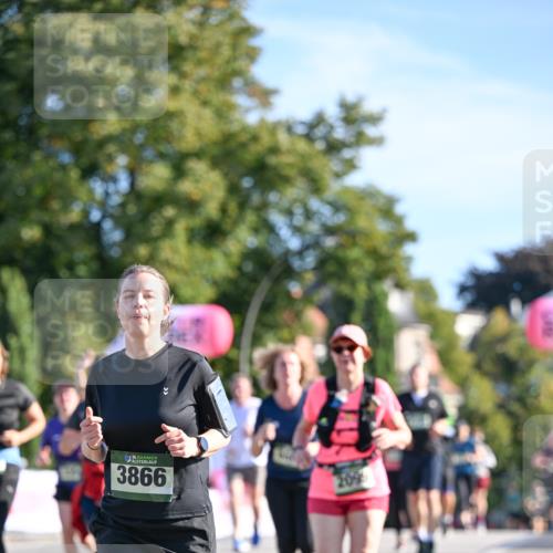 07.09.2025 - BARMER Alsterlauf Dr. Thomas Lammeyer http://msf.ph/oto/8715488 07.09.2025 09:50:57 Laufen 36, 3866, 209 meine-sportfotos.de