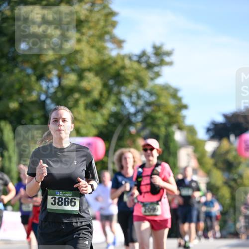 07.09.2025 - BARMER Alsterlauf Dr. Thomas Lammeyer http://msf.ph/oto/8715489 07.09.2025 09:50:57 Laufen 36, 3866, 2099 meine-sportfotos.de