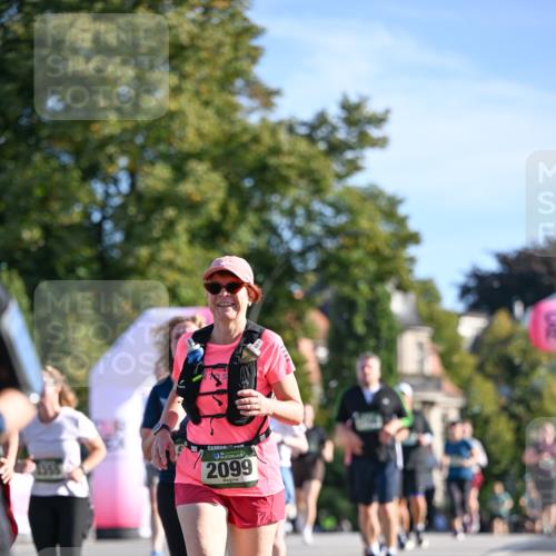 07.09.2025 - BARMER Alsterlauf Dr. Thomas Lammeyer http://msf.ph/oto/8715496 07.09.2025 09:50:59 Laufen 2099, 56 meine-sportfotos.de