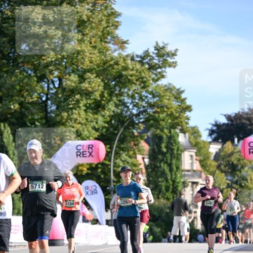 07.09.2025 - BARMER Alsterlauf Dr. Thomas Lammeyer http://msf.ph/oto/8715534 07.09.2025 09:51:06 Laufen 5712, 3189, 226, 8481 meine-sportfotos.de