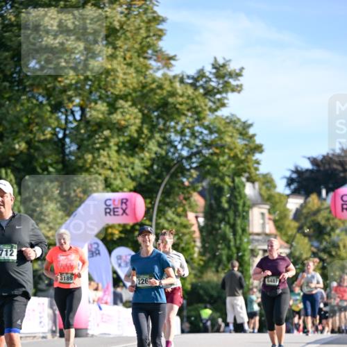 07.09.2025 - BARMER Alsterlauf Dr. Thomas Lammeyer http://msf.ph/oto/8715539 07.09.2025 09:51:06 Laufen 712, 3189, 226, 8481, 54 meine-sportfotos.de