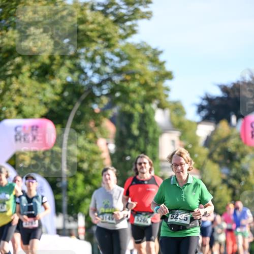 07.09.2025 - BARMER Alsterlauf Dr. Thomas Lammeyer http://msf.ph/oto/8715582 07.09.2025 09:51:19 Laufen 5235 meine-sportfotos.de