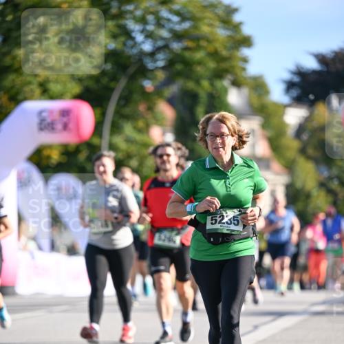07.09.2025 - BARMER Alsterlauf Dr. Thomas Lammeyer http://msf.ph/oto/8715586 07.09.2025 09:51:20 Laufen 5235 meine-sportfotos.de
