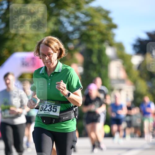 07.09.2025 - BARMER Alsterlauf Dr. Thomas Lammeyer http://msf.ph/oto/8715592 07.09.2025 09:51:22 Laufen 5235 meine-sportfotos.de